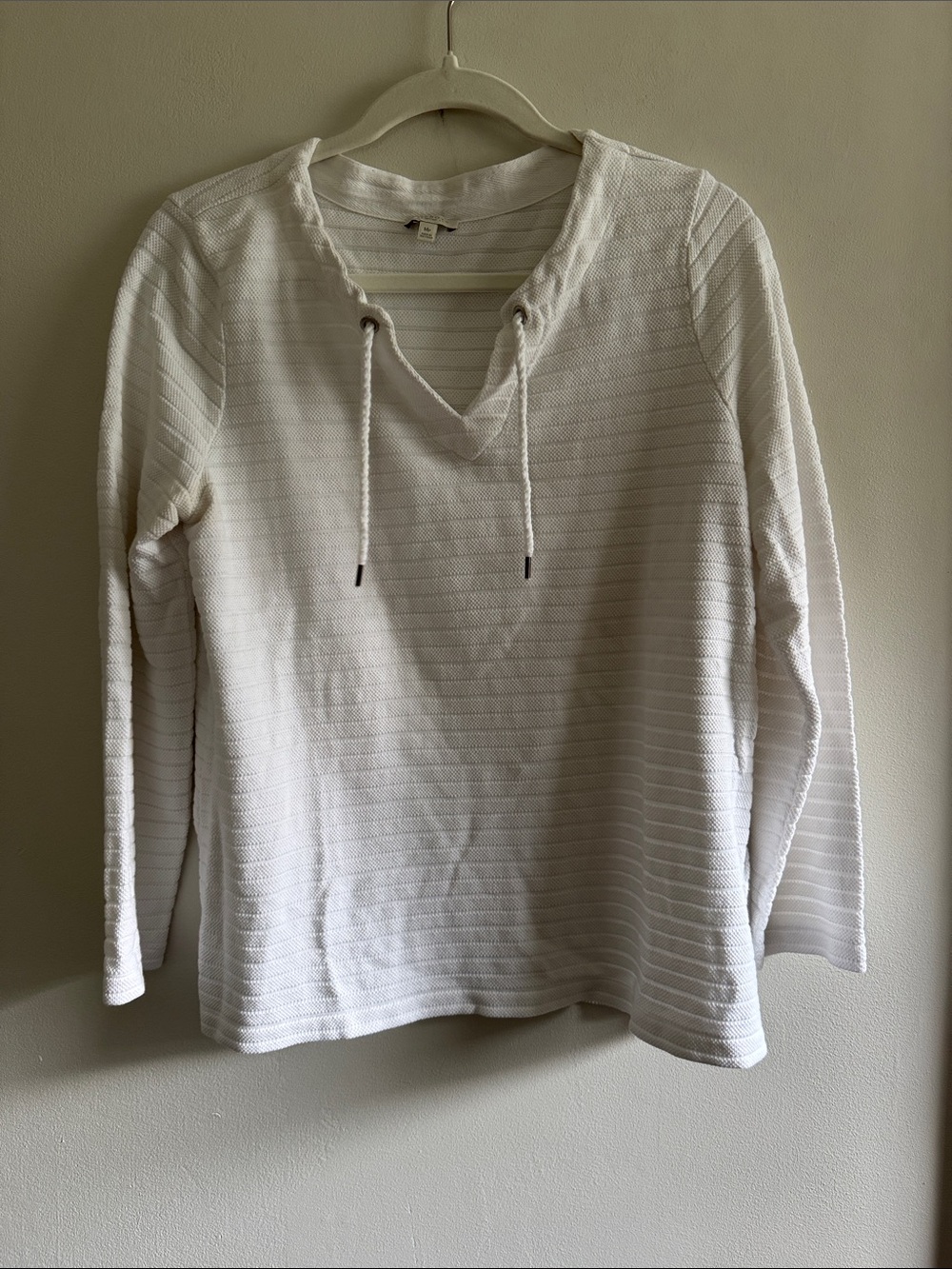 Talbots White Textured V-Neck Hoodie